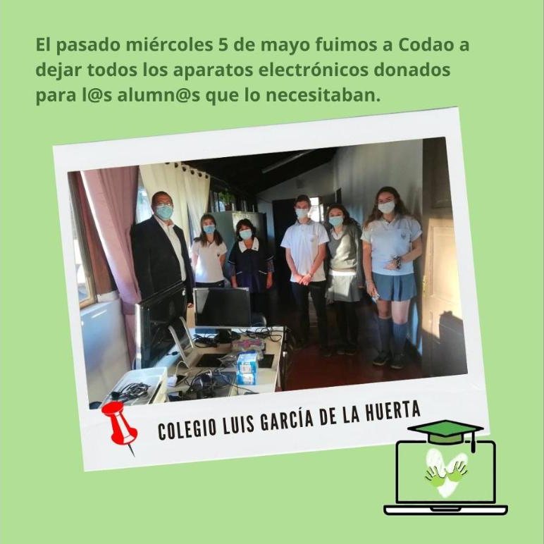 Entrega de computadores a la Escuela Luis García de la Huerta en Codao, mayo 2021